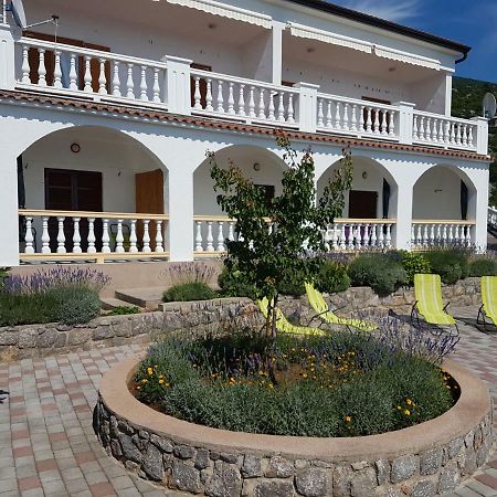 Apartments Alen Свети Юрай Екстериор снимка
